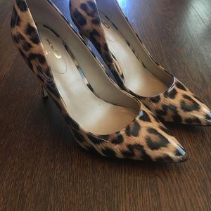 Mix No. 6 leopard heels
